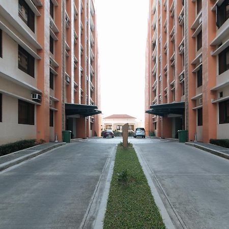 RedDoorz Plus @ Cuarto Verde Staycation Las Piñas Exterior foto