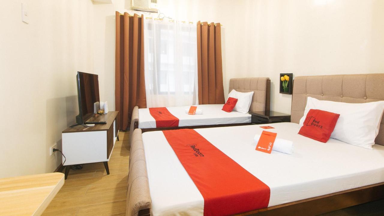 RedDoorz Plus @ Cuarto Verde Staycation Las Piñas Exterior foto