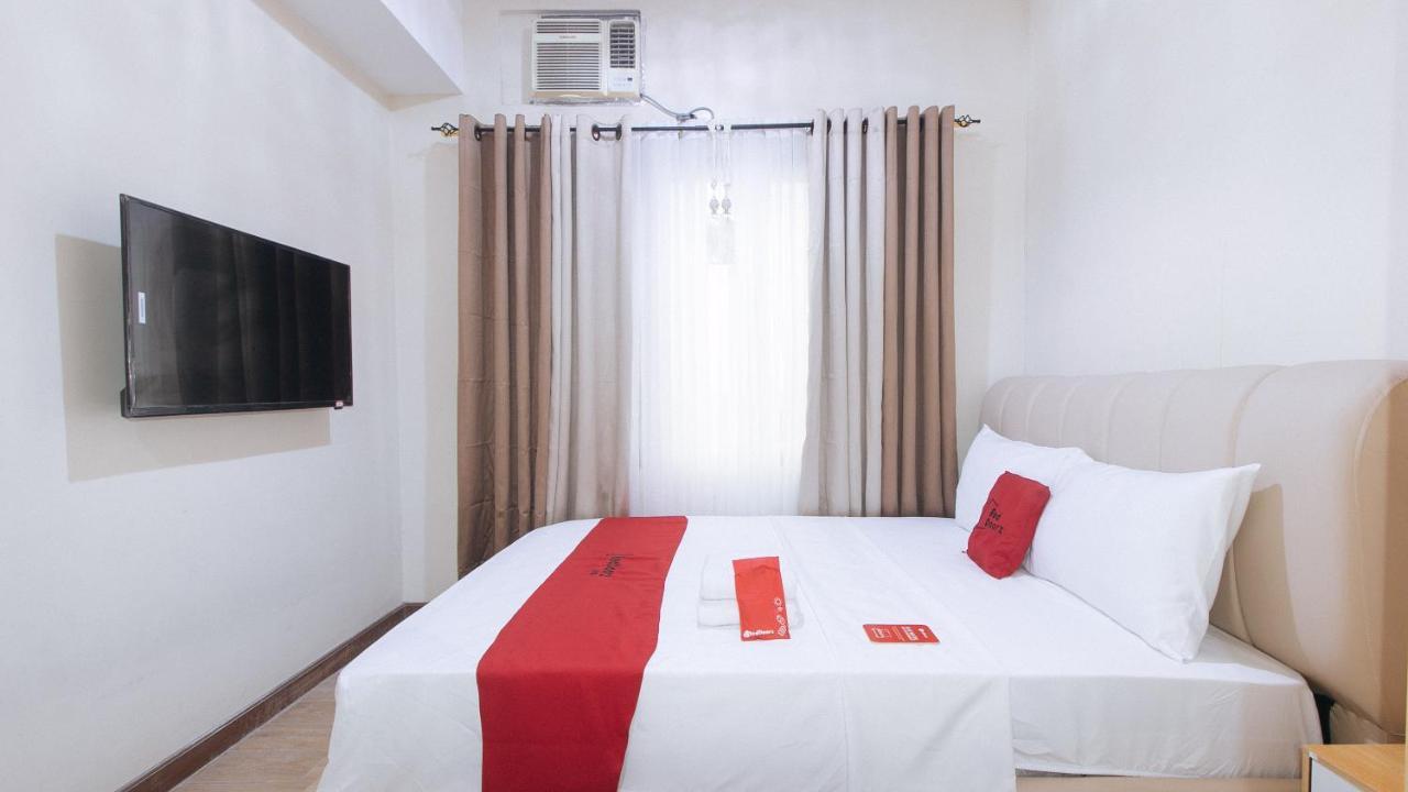 RedDoorz Plus @ Cuarto Verde Staycation Las Piñas Exterior foto