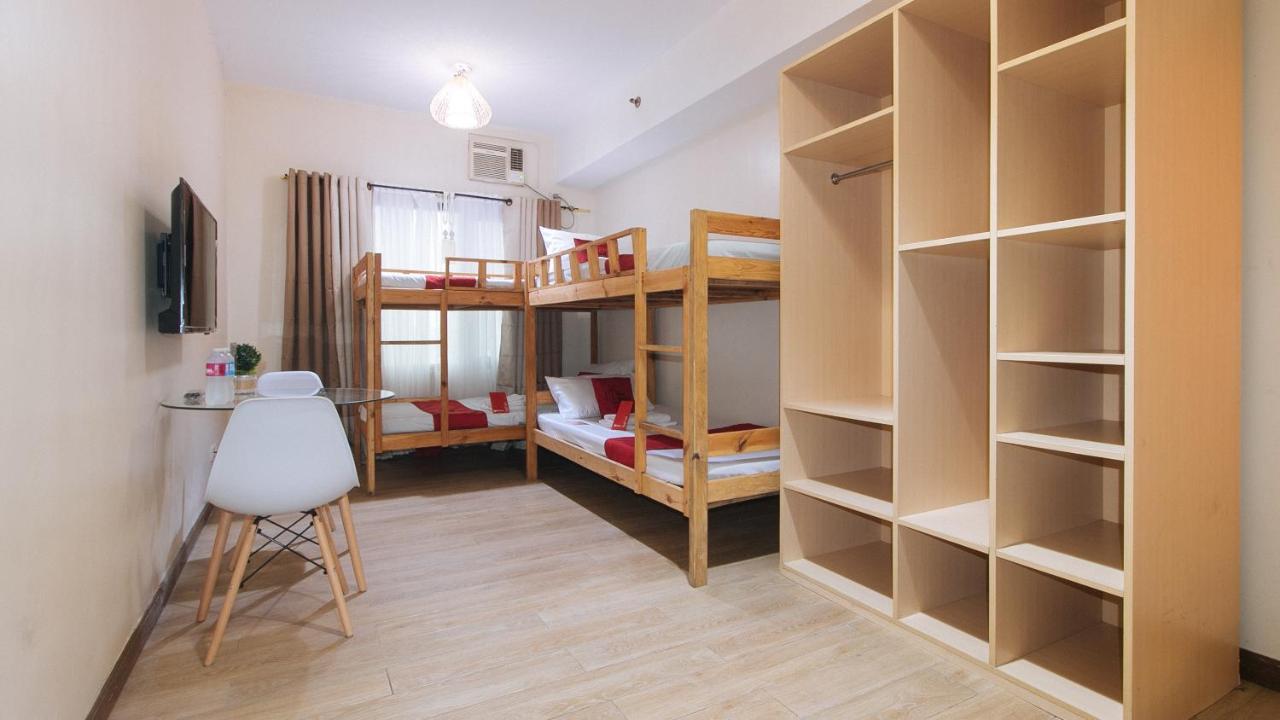 RedDoorz Plus @ Cuarto Verde Staycation Las Piñas Exterior foto