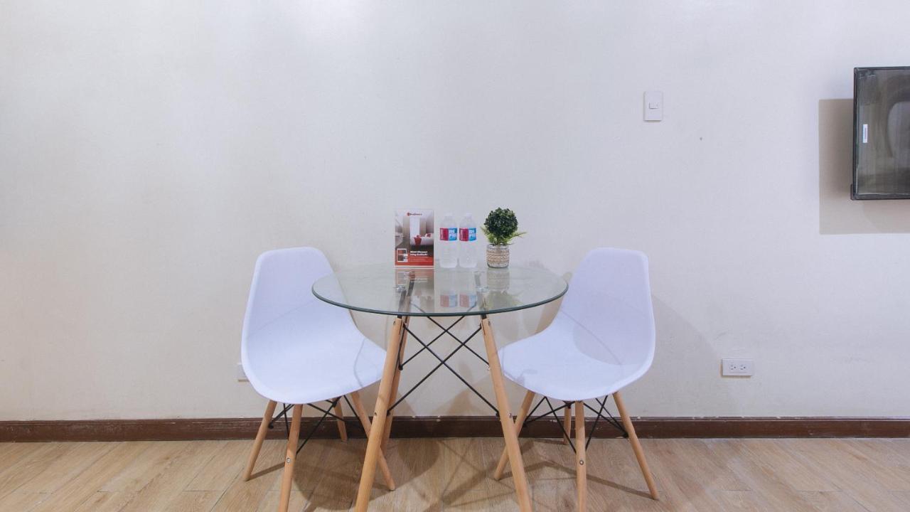 RedDoorz Plus @ Cuarto Verde Staycation Las Piñas Exterior foto