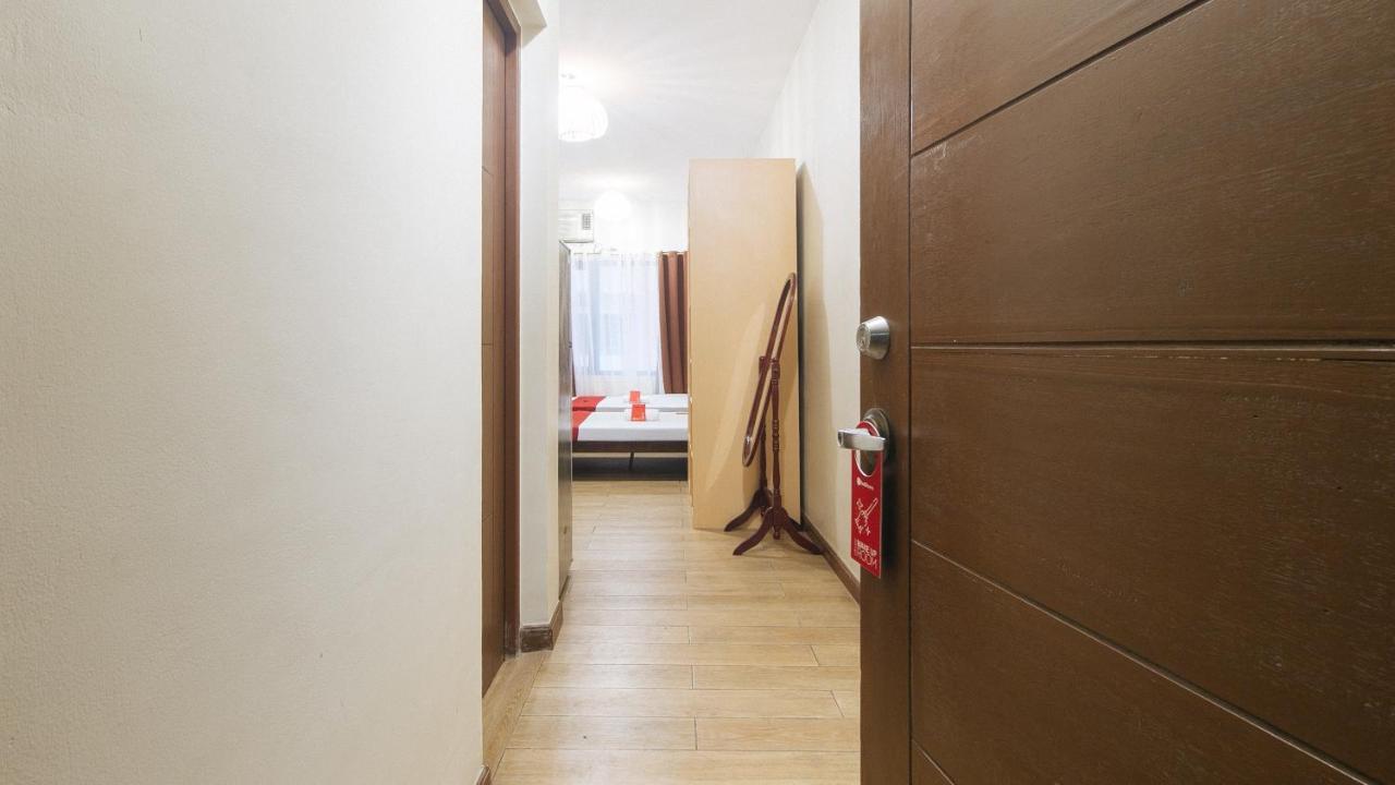 RedDoorz Plus @ Cuarto Verde Staycation Las Piñas Exterior foto